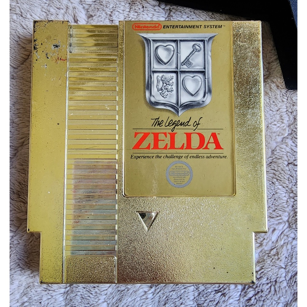 The Legend of Zelda Nintendo NES Gold Cartridge Video Game NES-ZL-USA